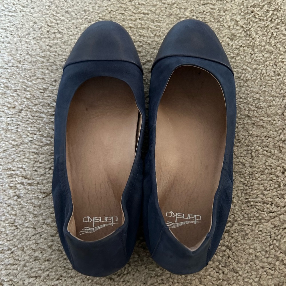2 Pair of Dansko Flats